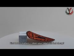 Spersonalizowane etykiety odzieżowe z wytłoczonym rzepem Błyszczące / Matowe logo TPU