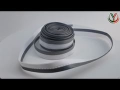 Przedstawiamy dla Ciebie niestandardową odblaskową taśmę wszytą w ubranie