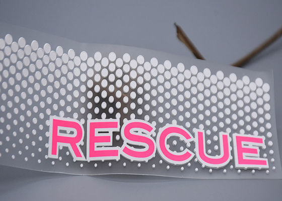 Wyczyść TPU Białe silikonowe kropki Sitodrukowane naszywki Niestandardowe logo do odzieży