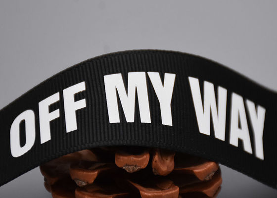 Odzież Niestandardowa 20mm czarna poliestrowa taśma Białe logo z nadrukiem z sitodrukiem